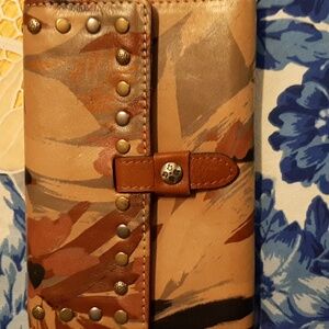 Patricia Nash wallet large
